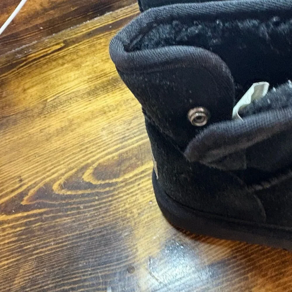 Ugg Black Boots Size‎ 2